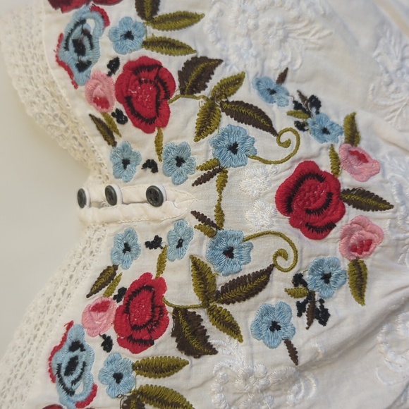 Kimchi Blue Top - Picture 3 of 7